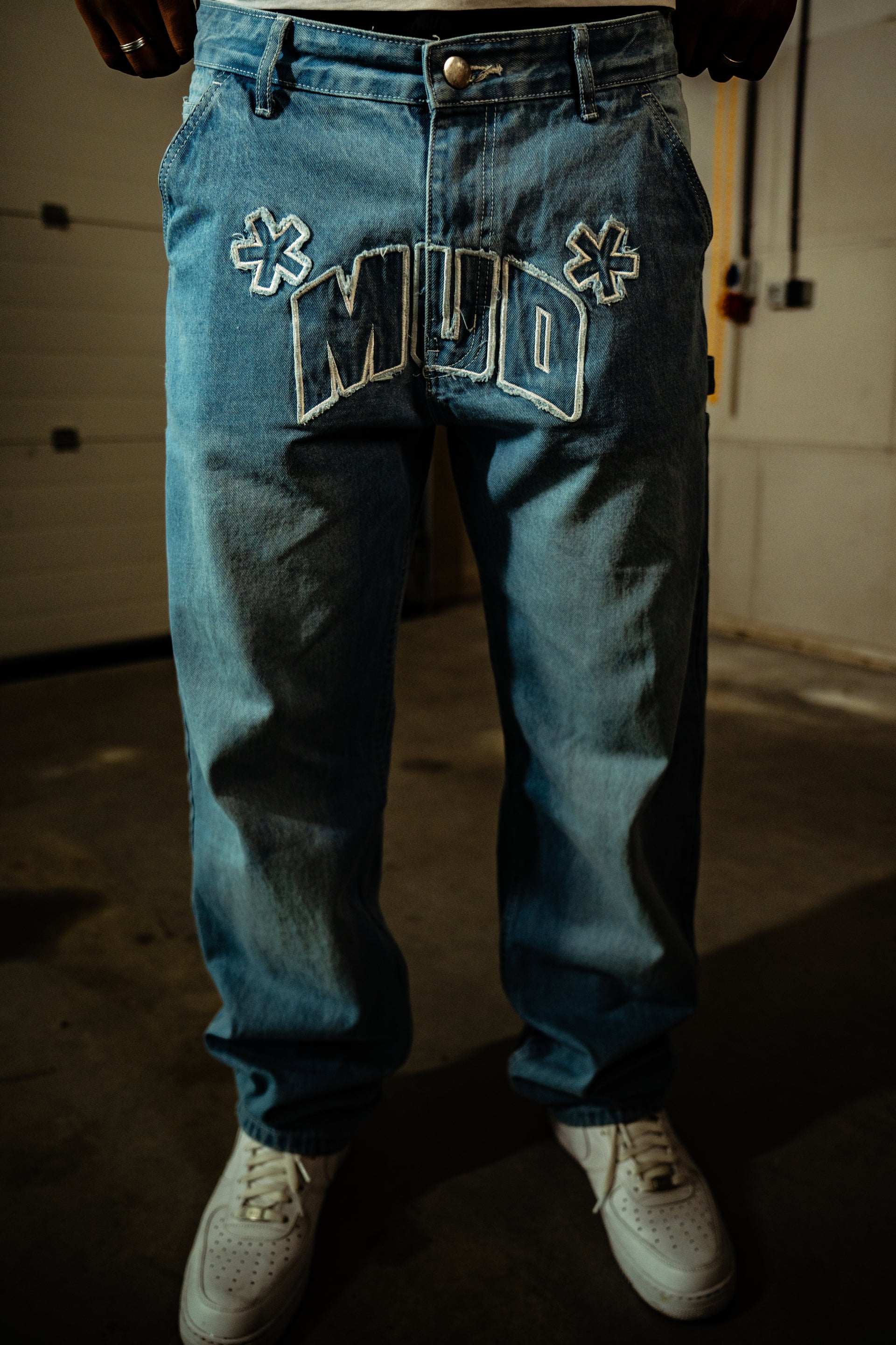 MUD JEANS V2